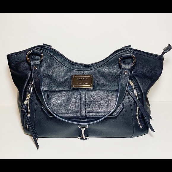 Nicole Miller Handbags - Nicole Miller Large Black Leather Shoulder Bag